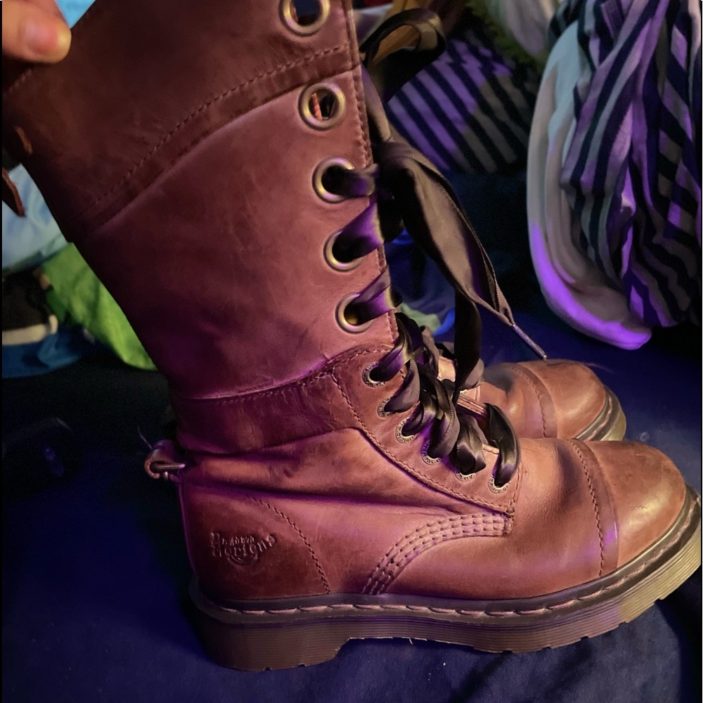 Dr Martens Triumph 1914